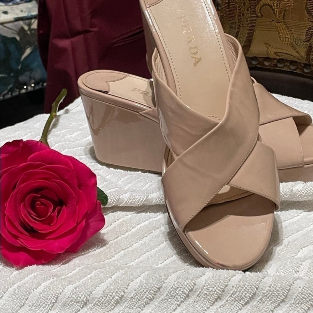 Authentic Prada criss cross wedges SuperCute ! - Picture 3 of 8